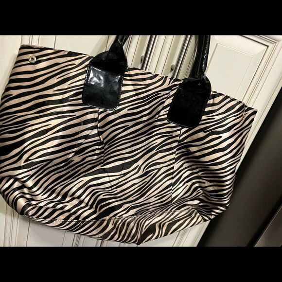 Animal Print Zebra in Winter Brown and Beige Tote Bag - Picture 7 of 8